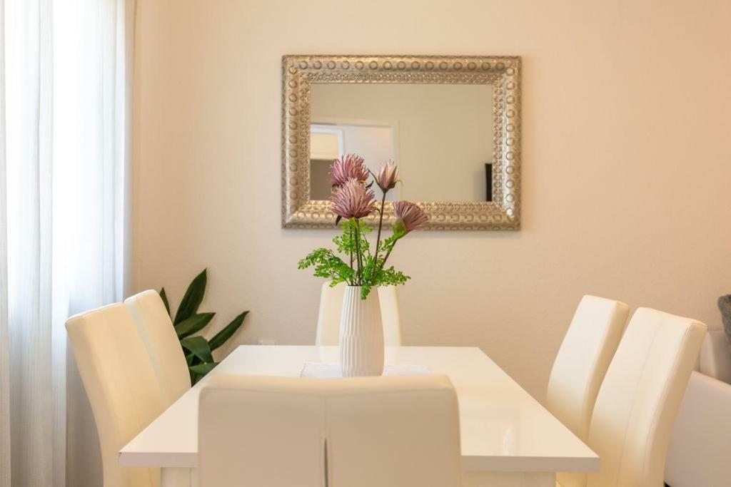 Tatijana Holiday Apartments Makarska Kültér fotó